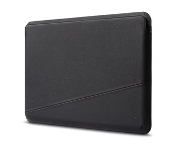 Decoded Leather Frame Sleeve for Macbook 16" Svart